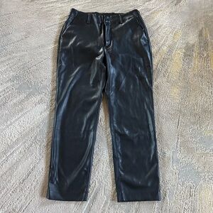 Gap black faux leather pants straight leg ankle crop high rise 6 petite